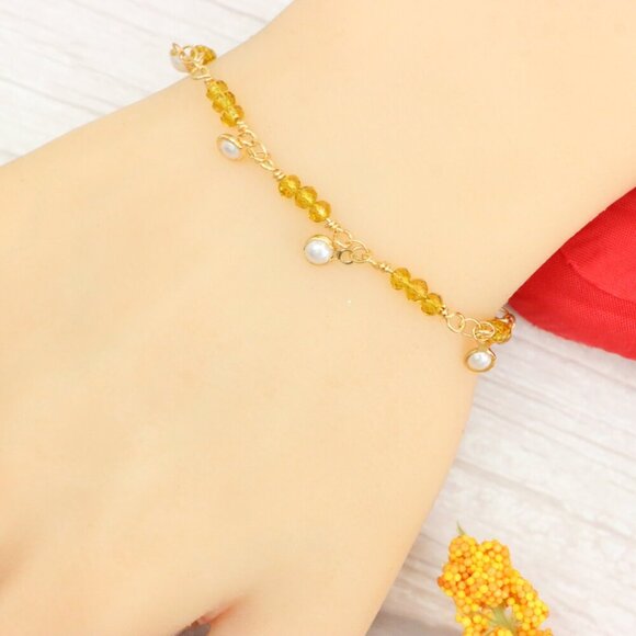 "Trendy Handmade Bracelet – A Thoughtful Gift for Girls & Women | UNVRC1467 - Picture 3 of 10